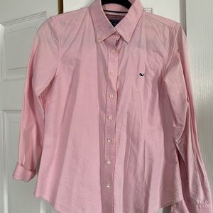 Women’s size Medium pink Vineyard Vines button down